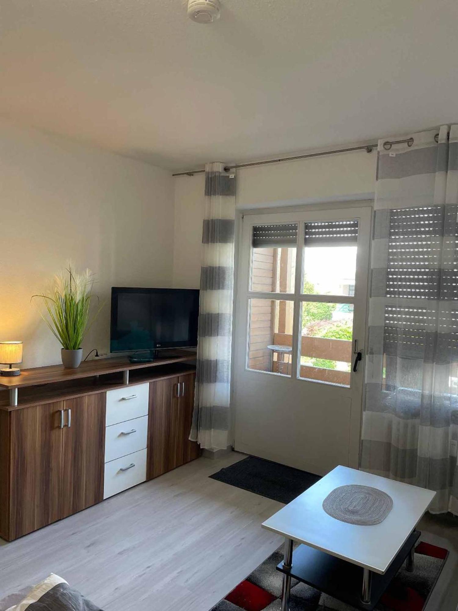 Appartement Am Brunnenplatzl Mit Bademantelzugang Бад-Грисбах Экстерьер фото